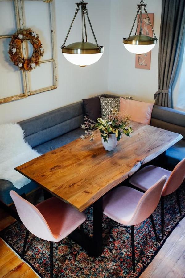 Apartment Aussee- Beletage Salzherrenhof- Kueche, Wlan, Netflix Bad Aussee Luaran gambar